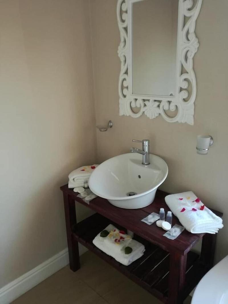 King Guest Lodge image