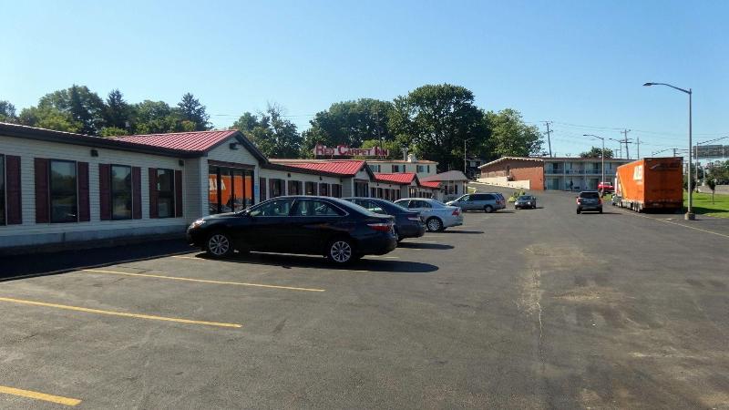 Red Carpet Inn North Syracuse image