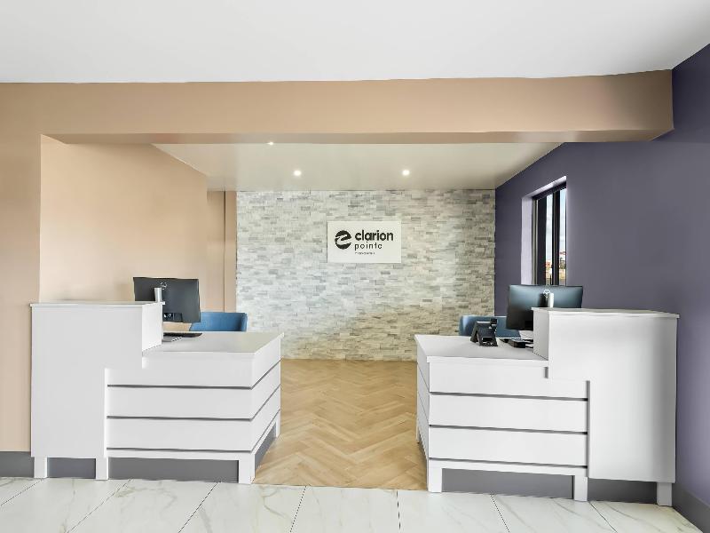 Clarion Pointe Shreveport image