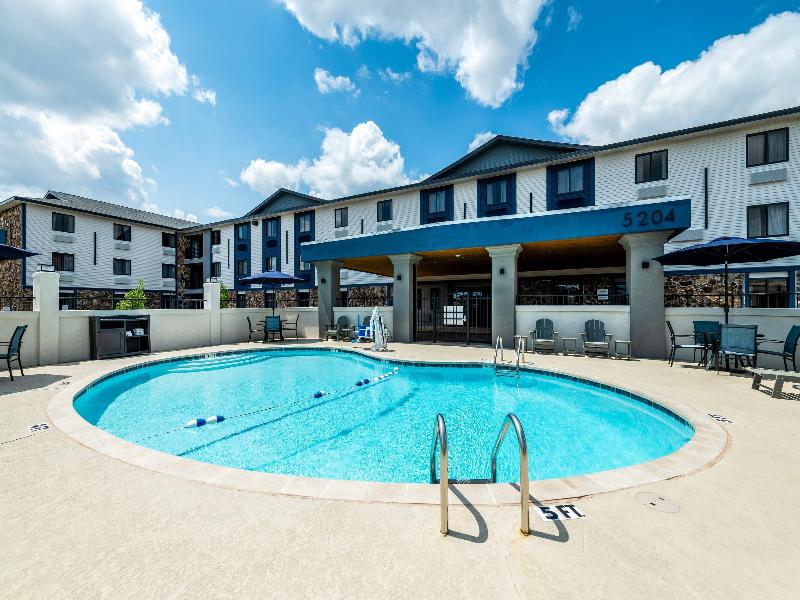 Clarion Pointe Shreveport image
