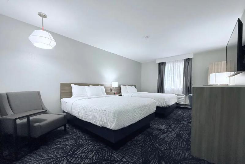 Clarion Pointe Shreveport image