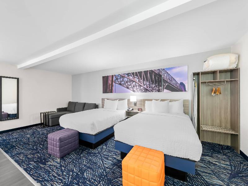 Clarion Pointe Shreveport image