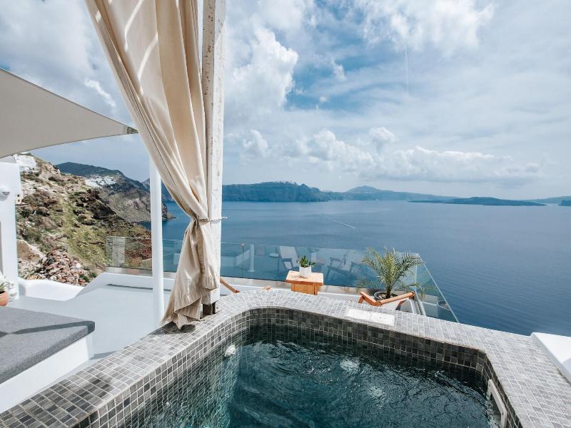 Virginia S Cave Villas image