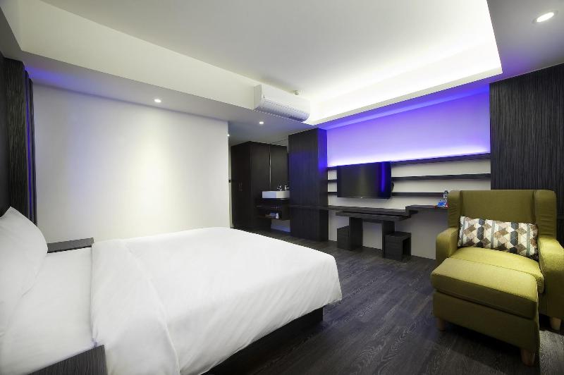 Seven Fukun Hotel image