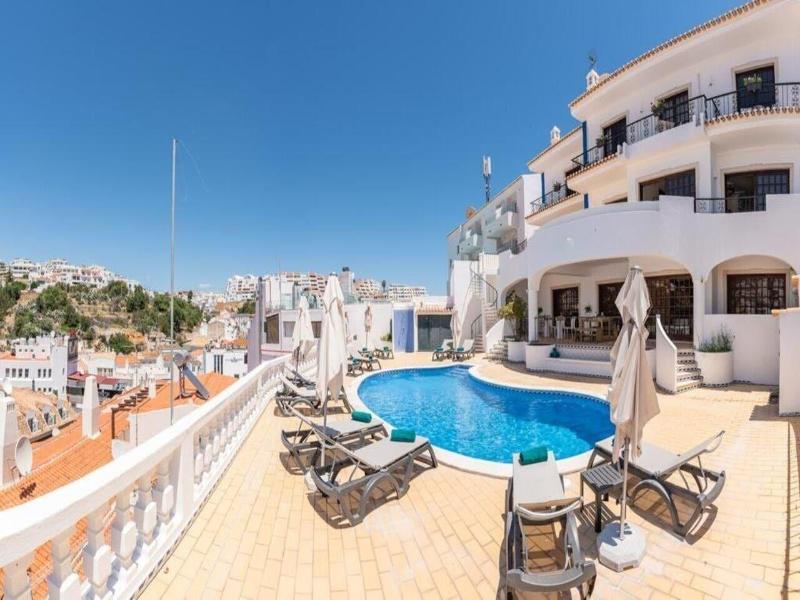 Bertolina Guest House image