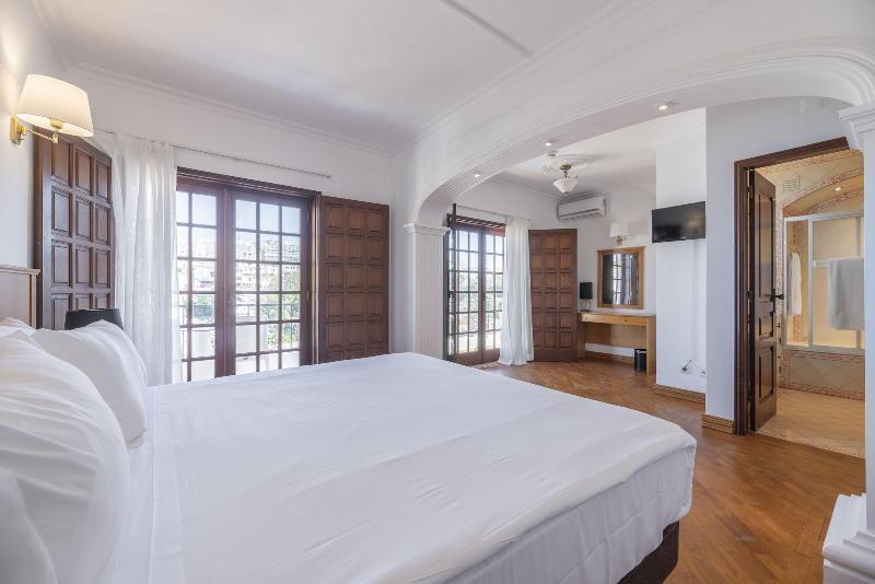 Bertolina Guest House image