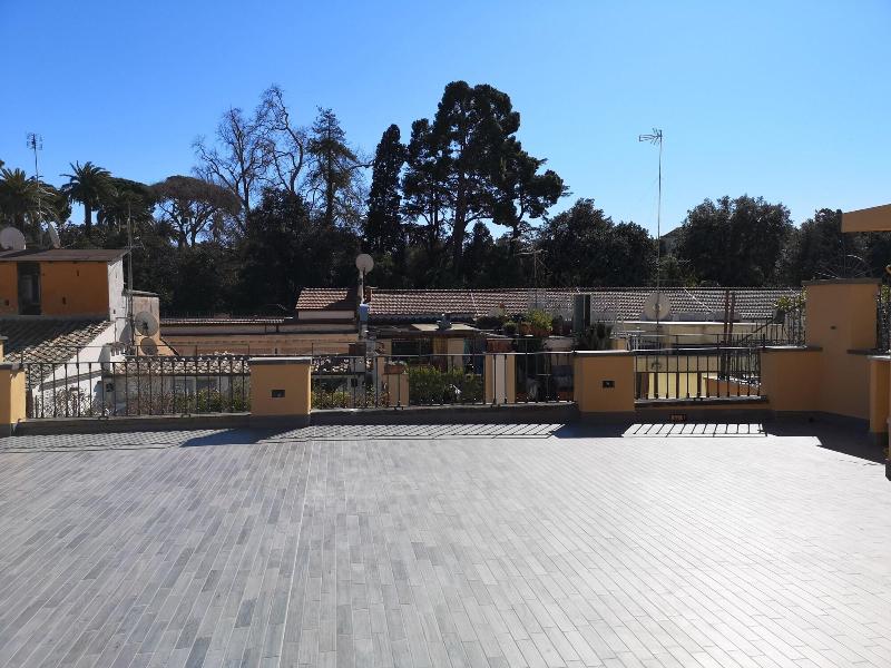 President Gardens image