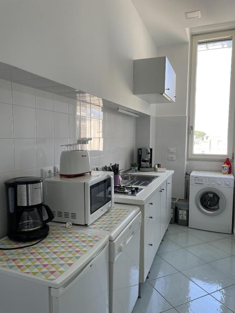 Boutique Hotel Sorrento Flats image