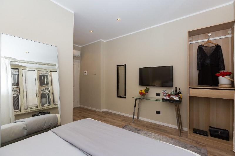 126 Gracchi Suites image