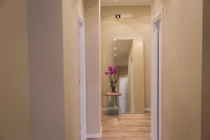 126 Gracchi Suites image