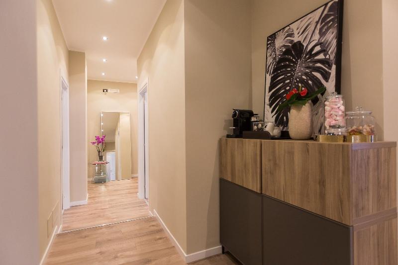 126 Gracchi Suites image