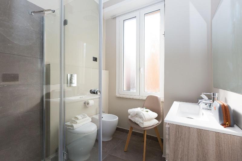 126 Gracchi Suites image