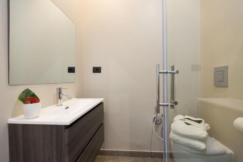 126 Gracchi Suites image