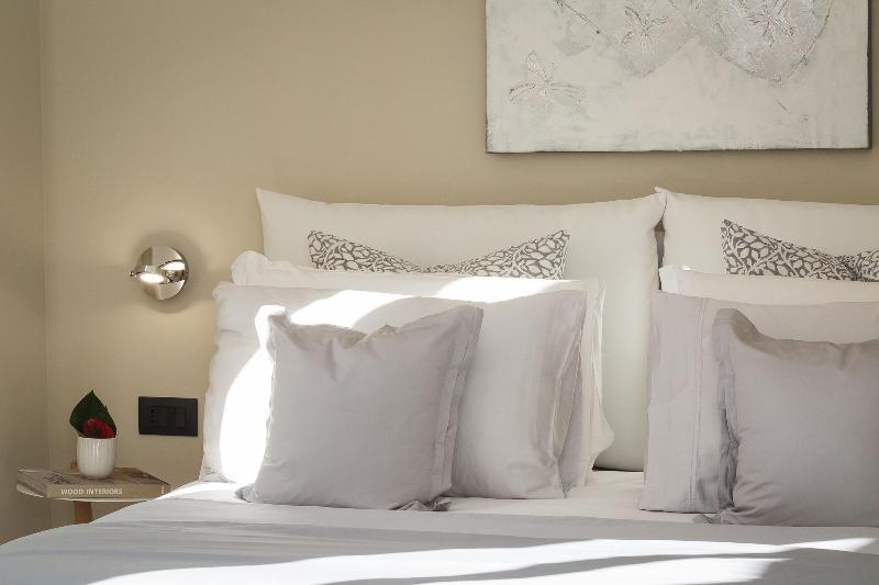 126 Gracchi Suites image