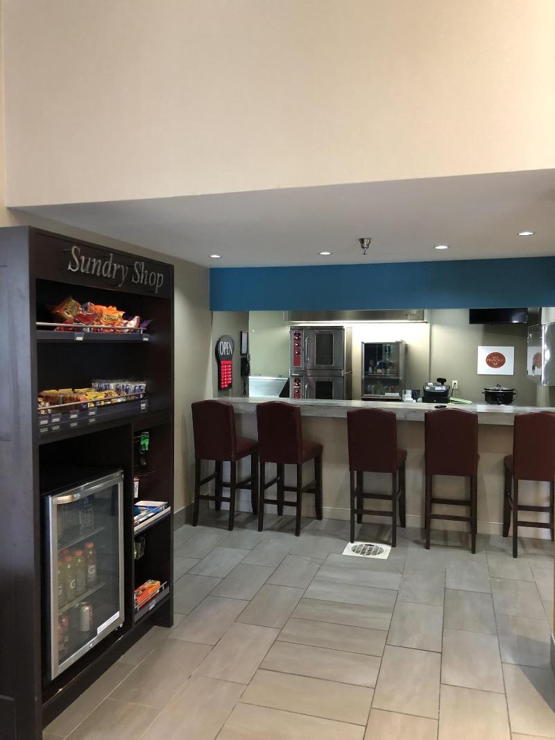 Best Western Courtview Hotel image