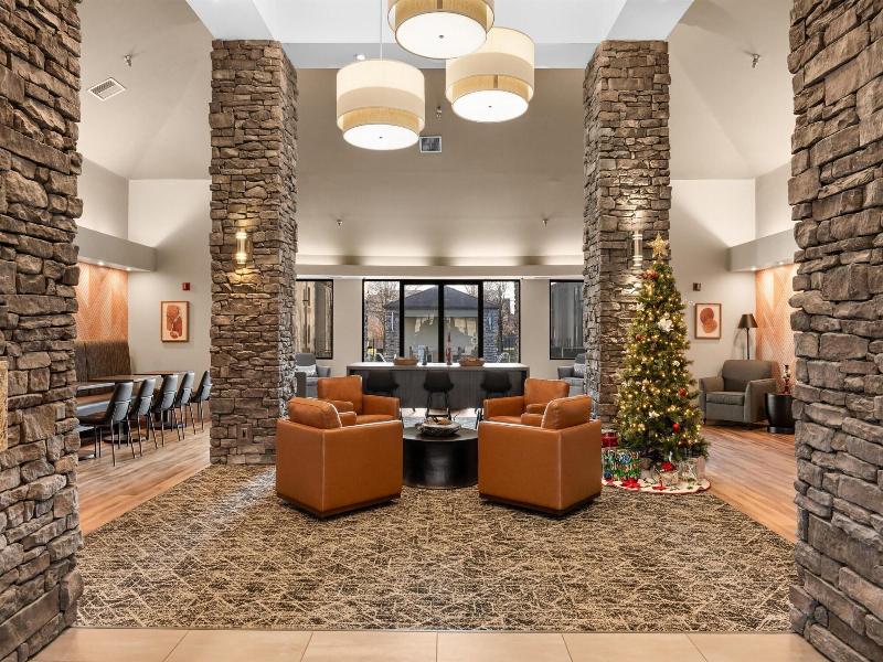 Best Western Courtview Hotel image