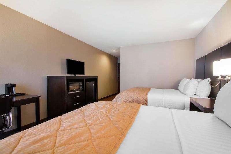 Best Western Courtview Hotel image