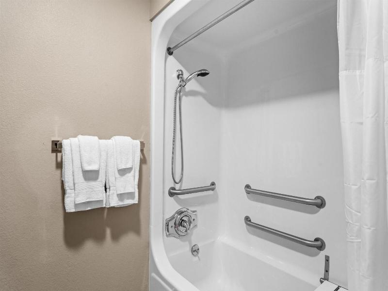 Best Western Courtview Hotel image