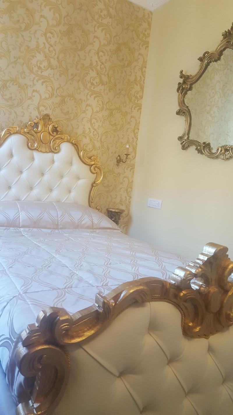 Impero Vaticano Suites Guest House image
