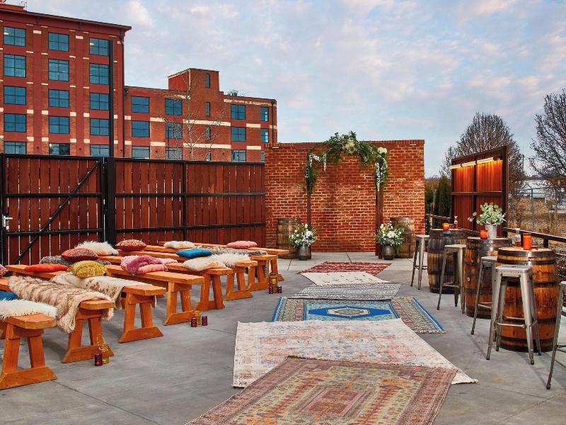 Moxy Chattanooga Downtown image