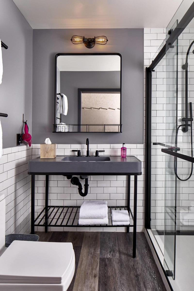 Moxy Chattanooga Downtown image