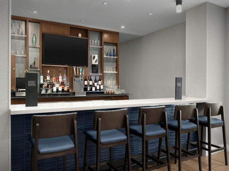 Residence Inn By Marriott Bellevue Downtown — photo 12