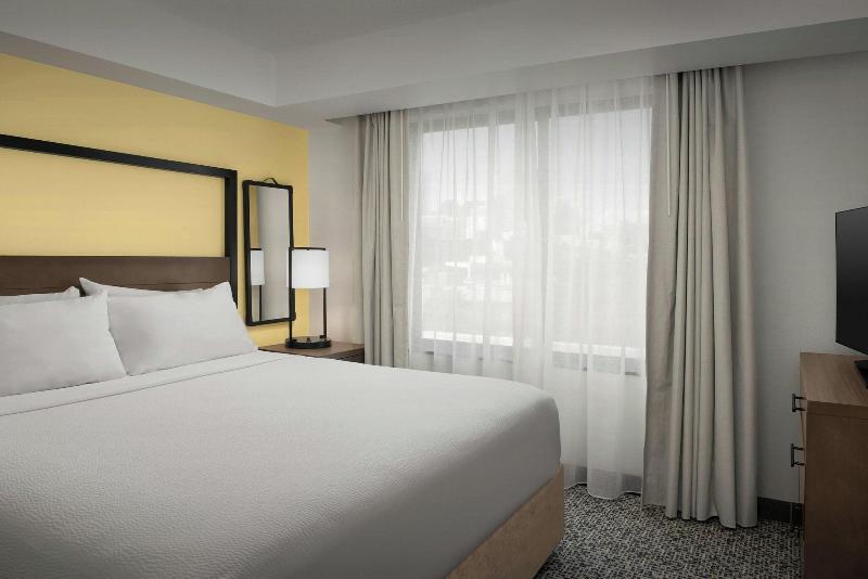 Residence Inn By Marriott Bellevue Downtown image