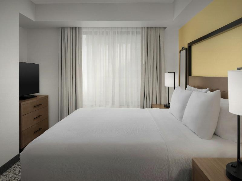 Residence Inn By Marriott Bellevue Downtown image