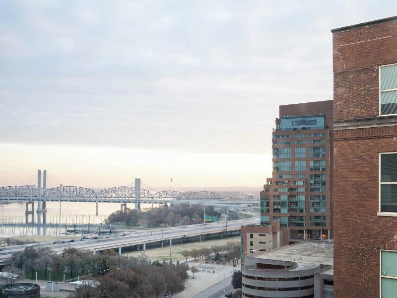 Moxy Louisville Downtown image