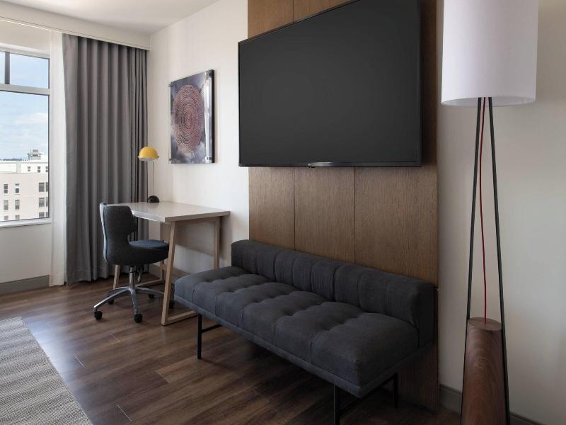 The Bidwell Marriott Portland image