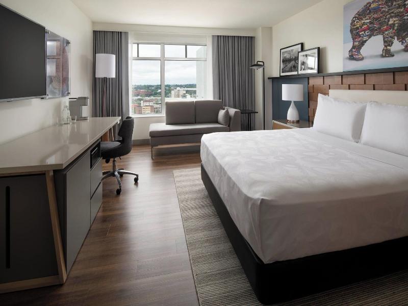 The Bidwell Marriott Portland image