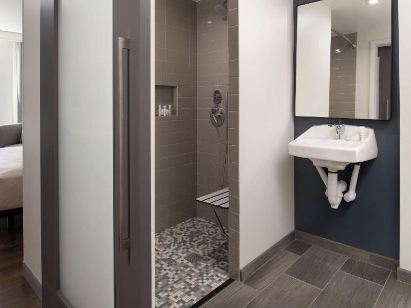 The Bidwell Marriott Portland image