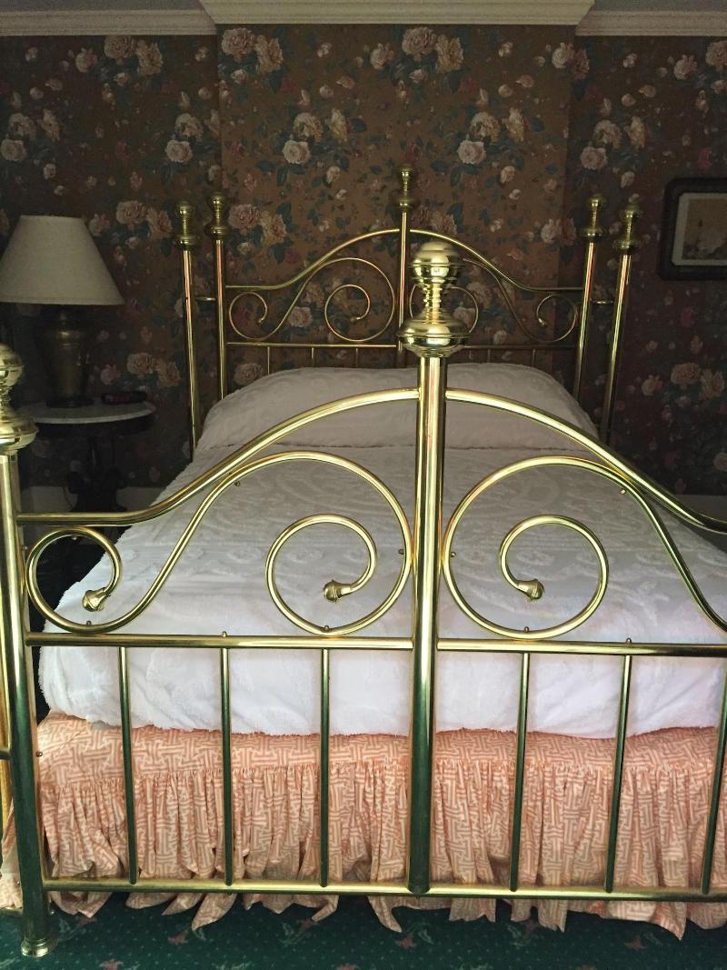 Nine O Five Royal Hotel image