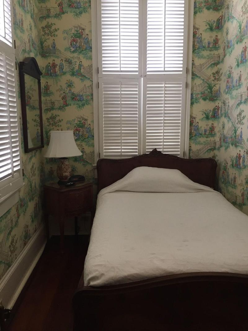 Nine O Five Royal Hotel image