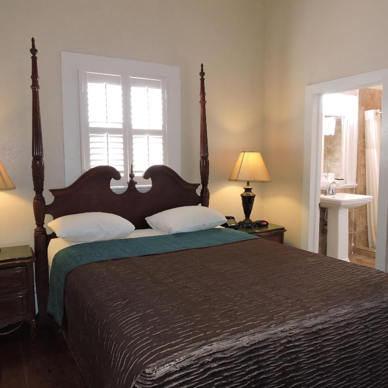 French Quarter Suites Hotel image