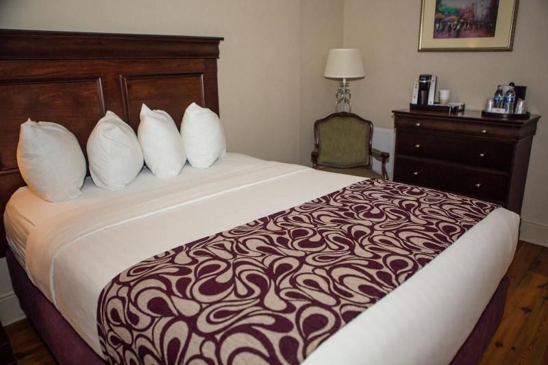 Inn On St Peter image
