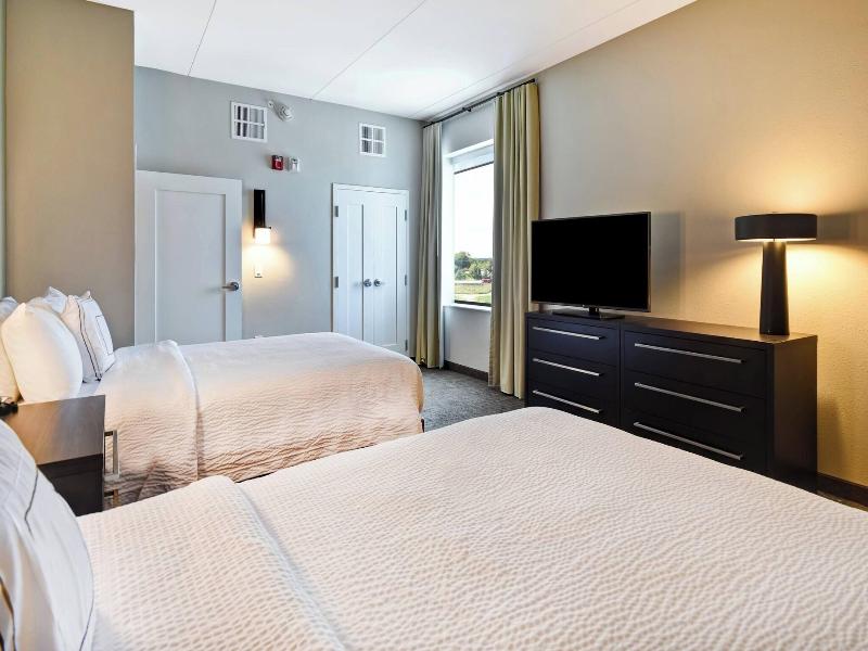 Residence Inn By Marriott Cincinnati Northeast Mas image