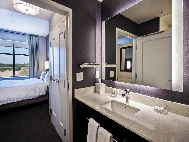 Residence Inn By Marriott Cincinnati Northeast Mas image
