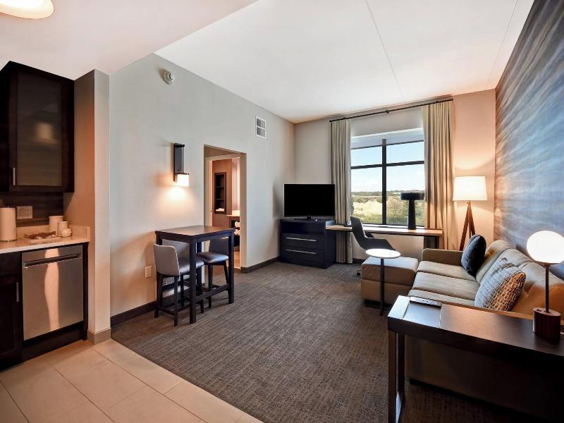 Residence Inn By Marriott Cincinnati Northeast Mas image