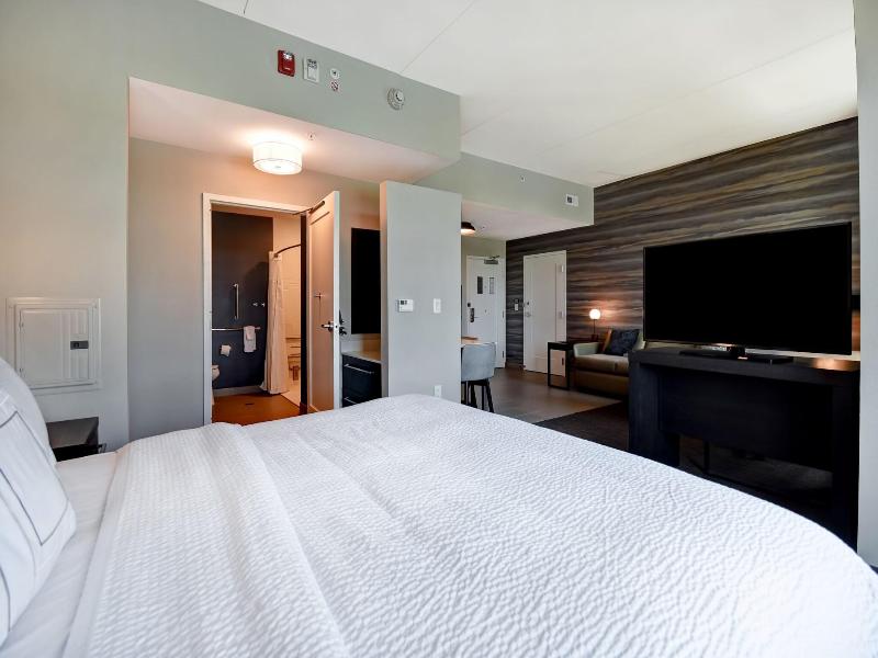 Residence Inn By Marriott Cincinnati Northeast Mas image