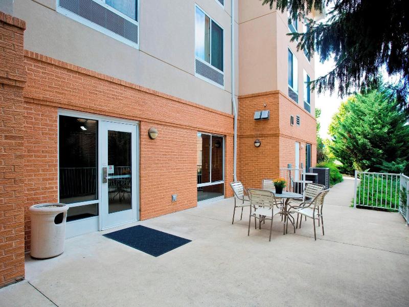 Fairfield Inn & Suites Winchester image
