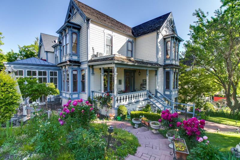Winchester Inn image