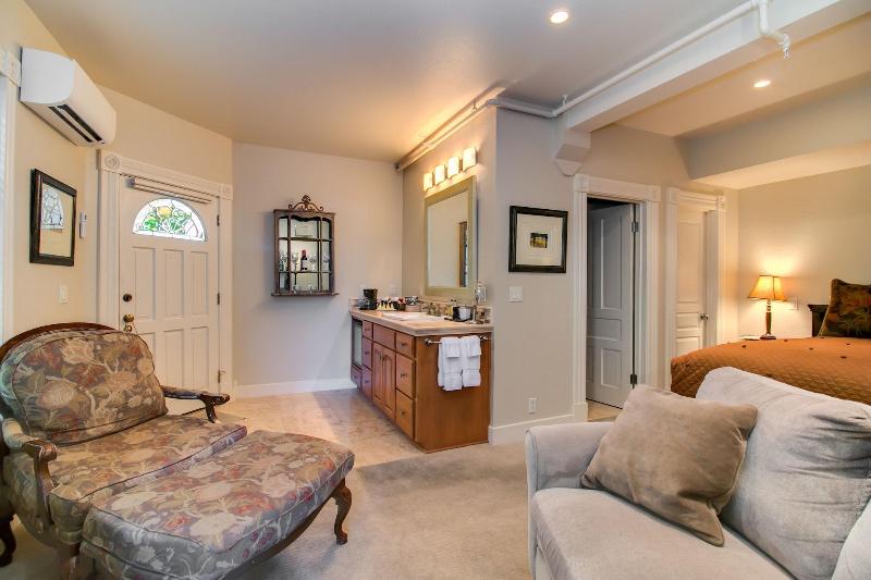 Winchester Inn image