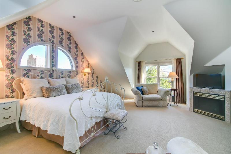 Winchester Inn image