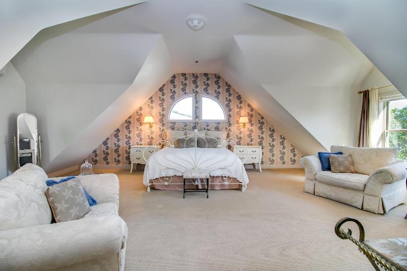 Winchester Inn image