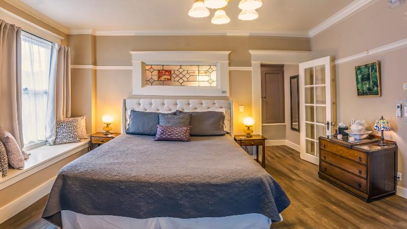 Winchester Inn image