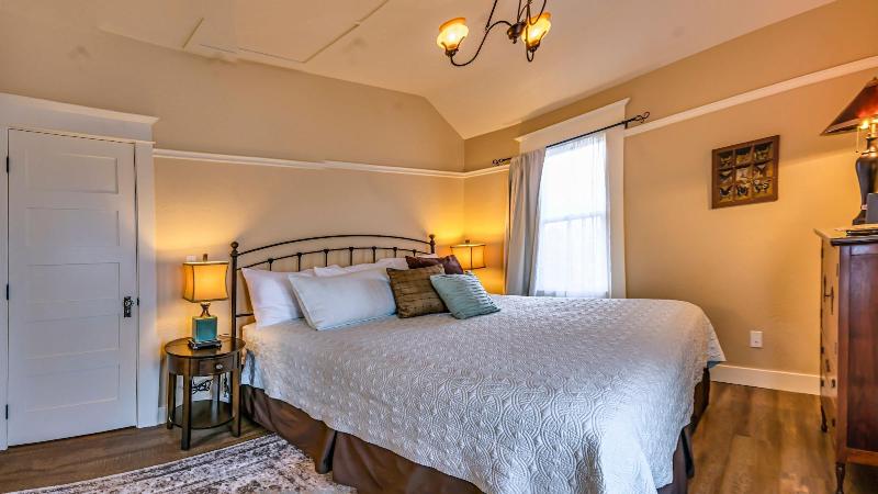 Winchester Inn image
