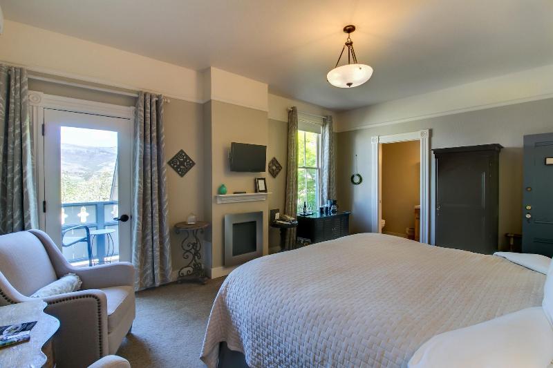 Winchester Inn image