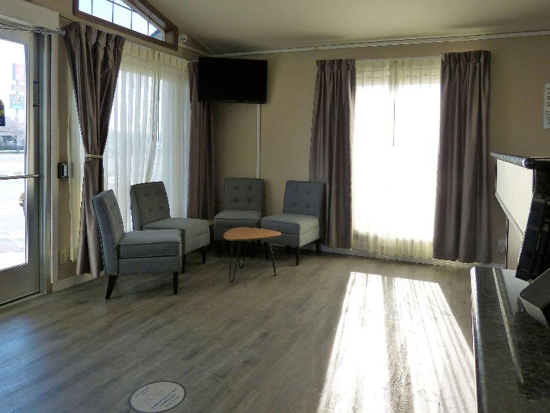 Rodeway Inn & Suites image
