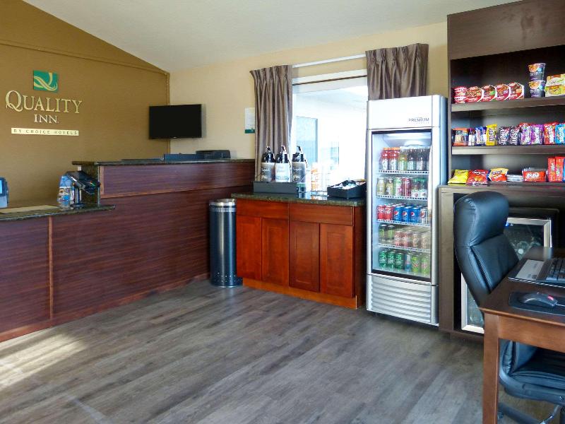 Rodeway Inn & Suites image